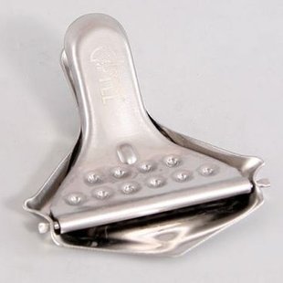GIPFEL Соковижималка ручна для цитрусових, колір серебр (нерж. сталь) 6207А GIPFEL